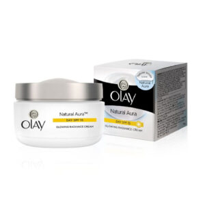 Olay Natural Aura SPF 15 Day Cream, 50gm